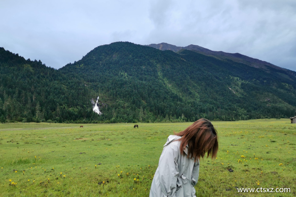 高原旅行社能洗澡吗
